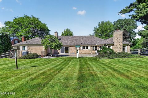 Tiny photo for 4550 Farmington Road, Toledo, OH 43623 (MLS # 10008513)