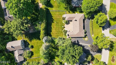 Tiny photo for 4550 Farmington Road, Toledo, OH 43623 (MLS # 10008513)