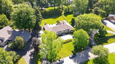 Tiny photo for 4550 Farmington Road, Toledo, OH 43623 (MLS # 10008513)