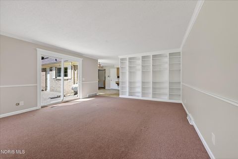 Tiny photo for 4550 Farmington Road, Toledo, OH 43623 (MLS # 10008513)