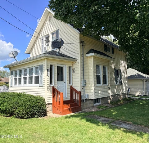 Homes For Sale - 18746 North Street<br/> Wood County, Tontogany, OH 43565