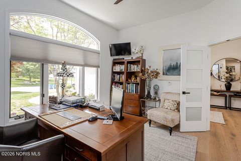 Tiny photo for 6744 W Meadows Lane, Maumee, OH 43537 (MLS # 10003709)