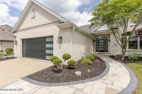 Tiny photo for 6744 W Meadows Lane, Maumee, OH 43537 (MLS # 10003709)