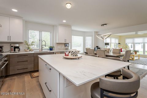 Tiny photo for 6744 W Meadows Lane, Maumee, OH 43537 (MLS # 10003709)