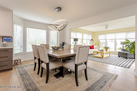 Tiny photo for 6744 W Meadows Lane, Maumee, OH 43537 (MLS # 10003709)