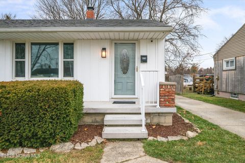 Tiny photo for 426 Southdale Road, Toledo, OH 43612 (MLS # 10001983)
