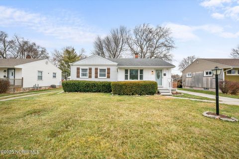 Tiny photo for 426 Southdale Road, Toledo, OH 43612 (MLS # 10001983)