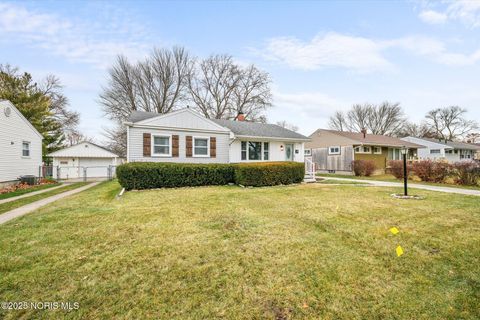 Tiny photo for 426 Southdale Road, Toledo, OH 43612 (MLS # 10001983)