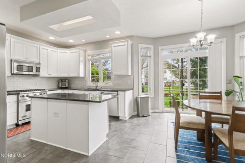 Tiny photo for 8737 Slate Ridge Court, Sylvania, OH 43560 (MLS # 10006665)