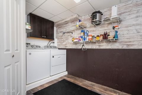 Tiny photo for 192 Birchcrest Drive, Perrysburg, OH 43551 (MLS # 10008112)