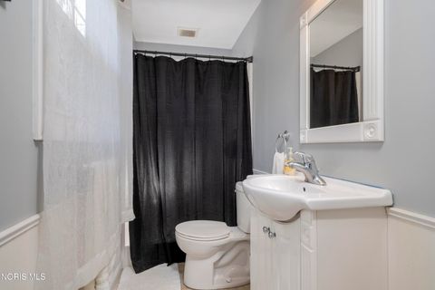 Tiny photo for 192 Birchcrest Drive, Perrysburg, OH 43551 (MLS # 10008112)
