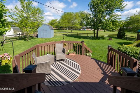 Tiny photo for 192 Birchcrest Drive, Perrysburg, OH 43551 (MLS # 10008112)