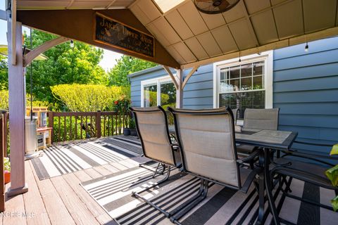 Tiny photo for 192 Birchcrest Drive, Perrysburg, OH 43551 (MLS # 10008112)