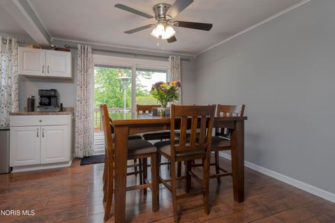 Tiny photo for 192 Birchcrest Drive, Perrysburg, OH 43551 (MLS # 10008112)