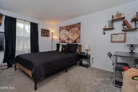 Tiny photo for 192 Birchcrest Drive, Perrysburg, OH 43551 (MLS # 10008112)