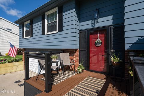 Tiny photo for 192 Birchcrest Drive, Perrysburg, OH 43551 (MLS # 10008112)