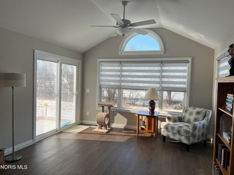 Tiny photo for 3402 Moonlit Pass Pass, Monclova, OH 43542 (MLS # 10004149)