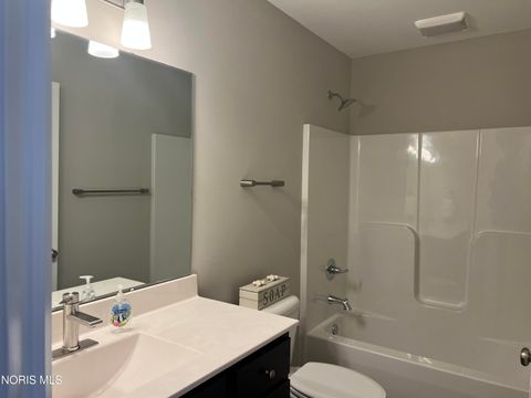 Tiny photo for 3402 Moonlit Pass Pass, Monclova, OH 43542 (MLS # 10004149)