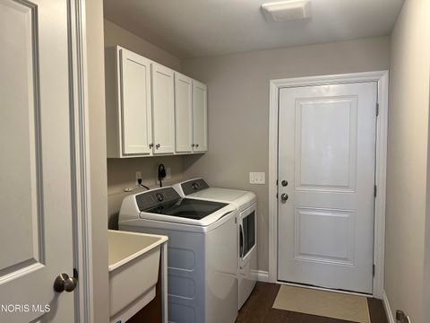 Tiny photo for 3402 Moonlit Pass Pass, Monclova, OH 43542 (MLS # 10004149)