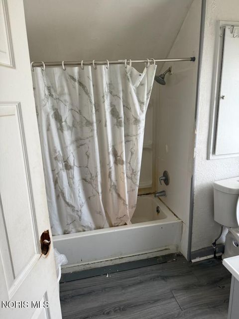 Tiny photo for 2611 Chase Street, Toledo, OH 43611 (MLS # 10009635)