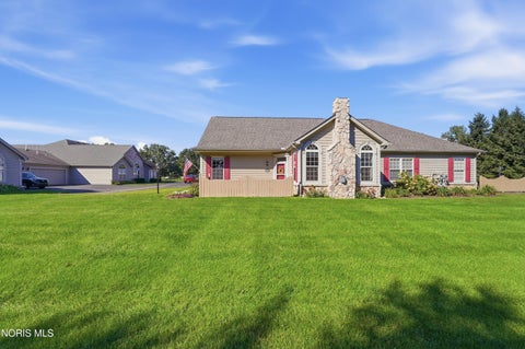 Tiny photo for 9856 Connor Lake Circle, Perrysburg, OH 43551 (MLS # 10014094)