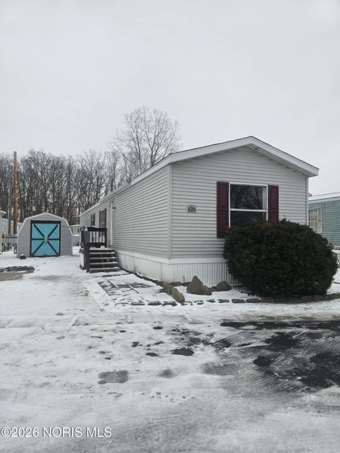 1511 Mustang Drive Defiance OH 43512