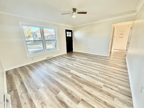 Tiny photo for 2716 112th Street, Toledo, OH 43611 (MLS # 10014273)
