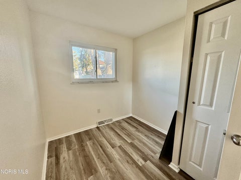 Tiny photo for 2716 112th Street, Toledo, OH 43611 (MLS # 10014273)