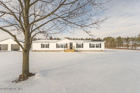 Tiny photo for 17830 County Road C, Wauseon, OH 43567 (MLS # 10003835)