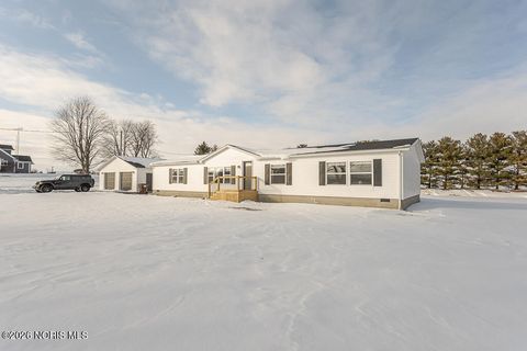 Photo of 17830 County Road C, Wauseon, OH 43567 (MLS # 10003835)
