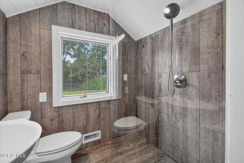 Tiny photo for 4545 Indian Road, Ottawa Hills, OH 43615 (MLS # 10011272)