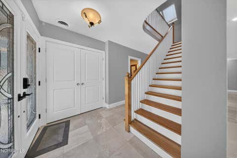 Tiny photo for 4545 Indian Road, Ottawa Hills, OH 43615 (MLS # 10011272)