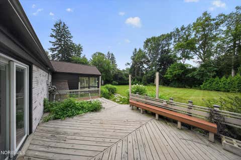 Tiny photo for 4545 Indian Road, Ottawa Hills, OH 43615 (MLS # 10011272)