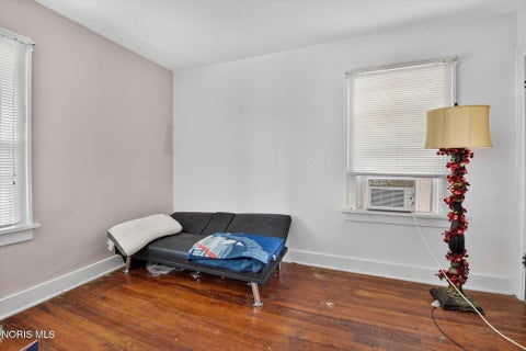 Tiny photo for 3105 Glenn Street, Toledo, OH 43613 (MLS # 10010363)