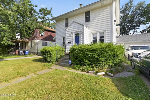 Tiny photo for 3105 Glenn Street, Toledo, OH 43613 (MLS # 10010363)