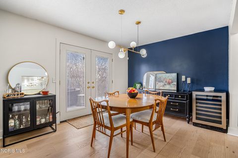 Tiny photo for 524 Bennington Drive, Maumee, OH 43537 (MLS # 10005343)