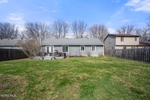 Tiny photo for 524 Bennington Drive, Maumee, OH 43537 (MLS # 10005343)