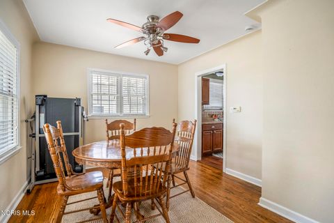 Tiny photo for 515 Mayfair Boulevard, Toledo, OH 43612 (MLS # 10009192)