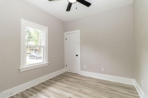 Tiny photo for 5887 Globe Avenue, Toledo, OH 43615 (MLS # 10012841)