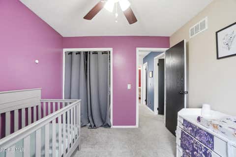 Tiny photo for 502 Mckinley Drive, Bowling Green, OH 43402 (MLS # 10009117)
