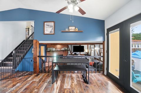 Tiny photo for 502 Mckinley Drive, Bowling Green, OH 43402 (MLS # 10009117)
