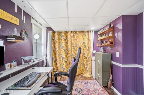 Tiny photo for 502 Mckinley Drive, Bowling Green, OH 43402 (MLS # 10009117)