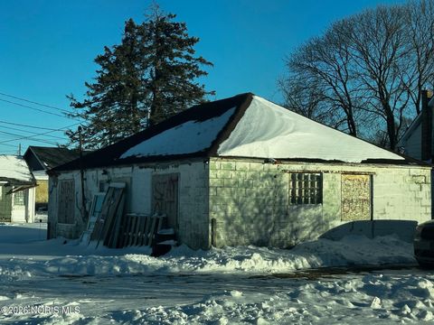 Tiny photo for 242 Sycamore Street, Fostoria, OH 44830 (MLS # 10003735)