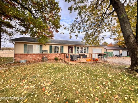 Photo of 13844 County Road 6-75, Montpelier, OH 43543 (MLS # 10000845) Photo of 13844 County Road 6-75, Montpelier, OH 43543 (MLS # 10000845)