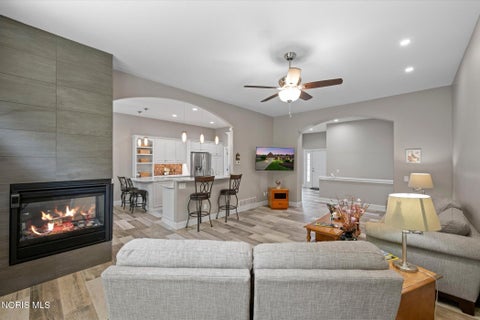 Tiny photo for 3835 Deer Valley Lane, Maumee, OH 43537 (MLS # 10010379)