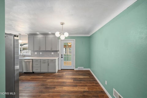 Tiny photo for 2436 Goddard Road, Toledo, OH 43606 (MLS # 10013238)