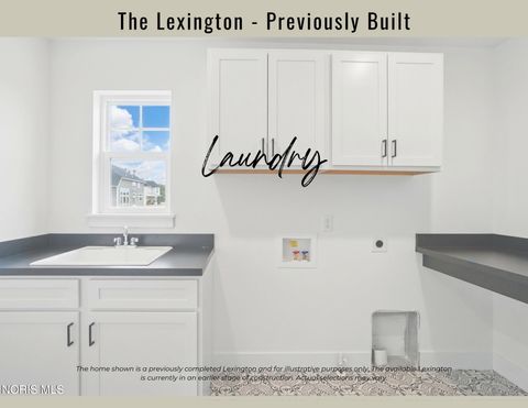 Tiny photo for 1006 Ellesmere Drive, Perrysburg, OH 43551 (MLS # 10005936)