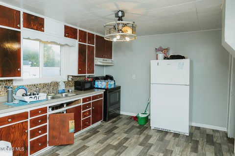Tiny photo for 401 Summit Street, Defiance, OH 43512 (MLS # 10013788)