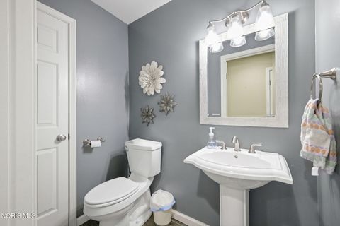 Tiny photo for 7548 Red Pines Drive, Sylvania, OH 43560 (MLS # 10005362)