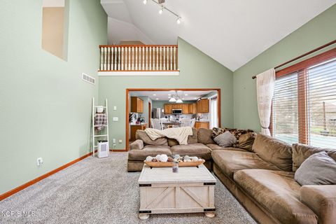 Tiny photo for 7548 Red Pines Drive, Sylvania, OH 43560 (MLS # 10005362)